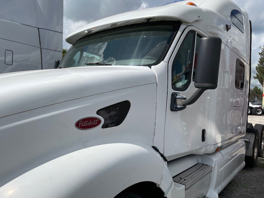 2007 PETERBILT SLEEPER TRUCK, EATON FULLER 10 SPEED - STOCK: 67985 2007 PETERBILT SLEEPER TRUCK, EATON FULLER 10 SPEED - STOCK: 67985