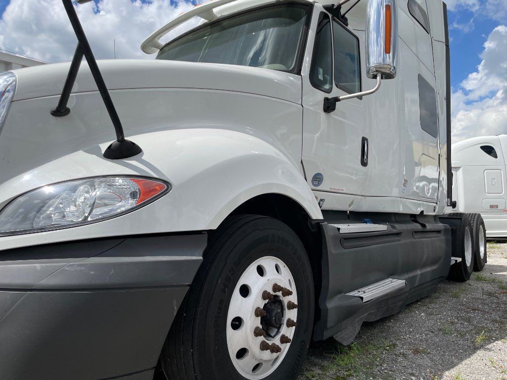 2016 INTERNATIONAL SLEEPER TRUCK, EATON FULLER 10 SPEED - STOCK: 30878 2016 INTERNATIONAL SLEEPER TRUCK, EATON FULLER 10 SPEED - STOCK: 30878