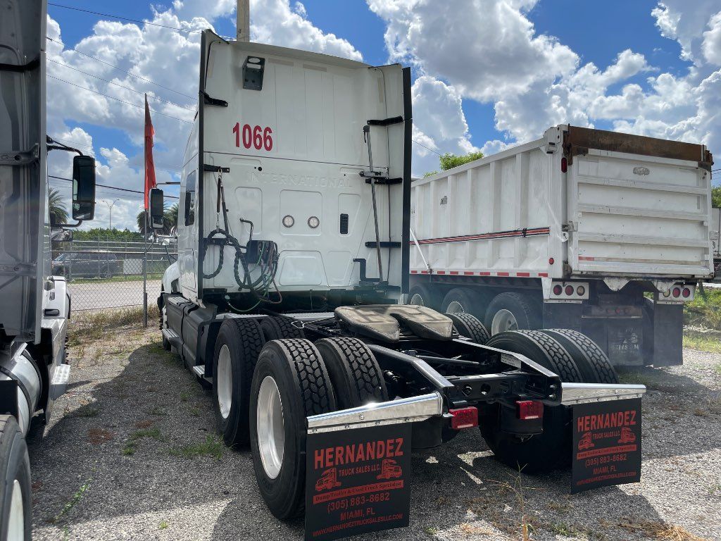 2016 INTERNATIONAL SLEEPER TRUCK, EATON FULLER 10 SPEED - STOCK: 30878 2016 INTERNATIONAL SLEEPER TRUCK, EATON FULLER 10 SPEED - STOCK: 30878