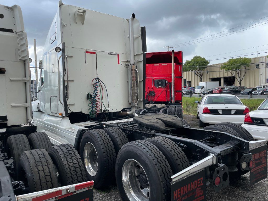 2012 FREIGHTLINER SLEEPER TRUCK, MANUAL TRANSMISSION - STOCK: T2166 2012 FREIGHTLINER SLEEPER TRUCK, MANUAL TRANSMISSION - STOCK: T2166